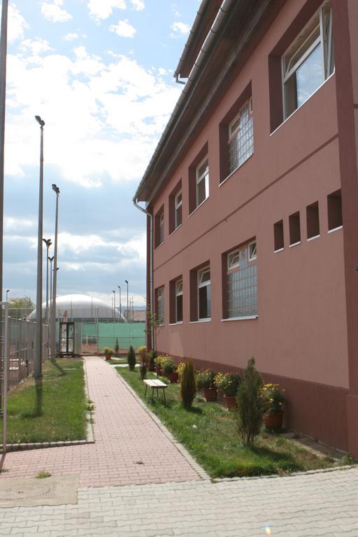 Hotel Pamira Sibiu Exterior photo